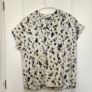 Shein Women's Blouse Top Short Sleeve V Neck Animal Print Cream Black Medium